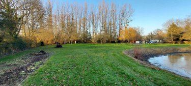 Terrains de loisirs bois etangs a vendre Montigné-le-Brillant 53970 Mayenne 16398 m2  58025 euros