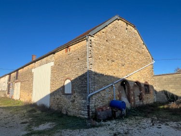 Bien agricole a vendre Beurey 10140 Aube  48500 euros