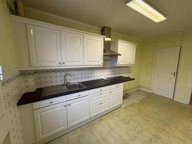 Appartement a vendre Eu 76260 Seine-Maritime 67 m2 3 pièces 117000 euros