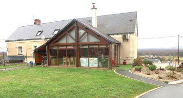 Divers a vendre Colombiers 86490 Vienne 226 m2  335360 euros