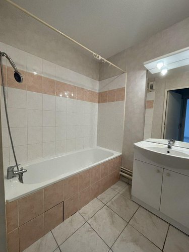 Appartement a vendre Bressuire 79300 Deux-Sèvres 48 m2 2 pièces 84530 euros