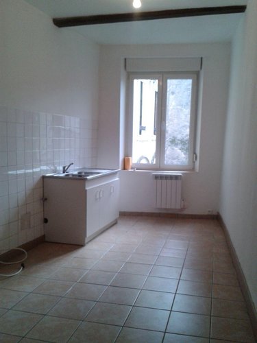 Immeuble a vendre Châtel-sur-Moselle 88330 Vosges 209 m2  82000 euros