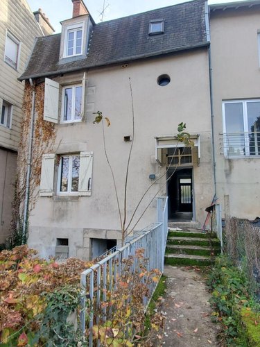 Immeuble a vendre Guéret 23000 Creuse 138 m2  85000 euros