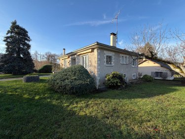 Maison a vendre Lacapelle-Marival 46120 Lot 140 m2 5 pièces 196480 euros