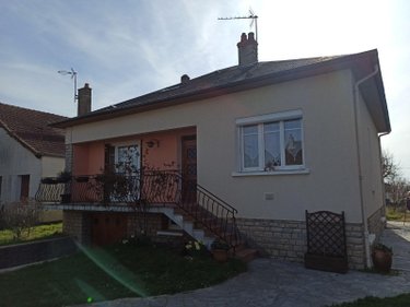 Maison a vendre Dun-sur-Auron 18130 Cher 88 m2 3 pièces 117620 euros