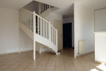 Location appartement Charnay-lès-Mâcon 71850 Saône-et-Loire 63 m2 3 pièces 683 euros