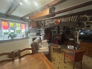 Maison a vendre Anglards-de-Salers 15380 Cantal 165 m2  159000 euros