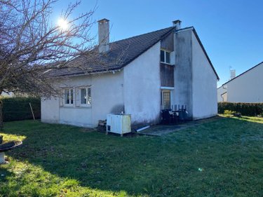 Maison a vendre Arpajon-sur-Cère 15130 Cantal 118 m2  142040 euros