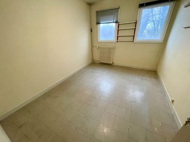 Fonds et murs commerciaux a vendre Rethel 08300 Ardennes  198700 euros