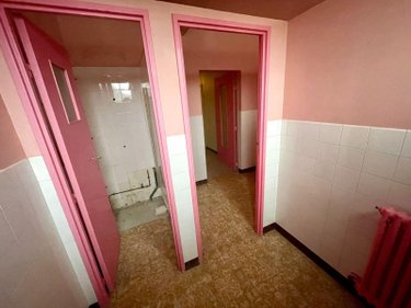 Fonds et murs commerciaux a vendre Rethel 08300 Ardennes  198700 euros