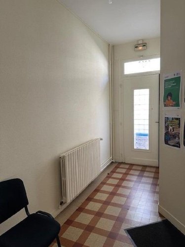 Location fonds et murs commerciaux Neufchâtel-en-Bray 76270 Seine-Maritime  1250 euros