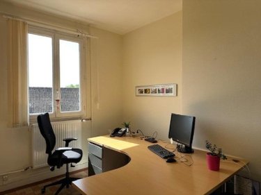 Location fonds et murs commerciaux Neufchâtel-en-Bray 76270 Seine-Maritime 45 m2  500 euros