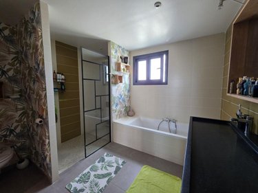 Maison a vendre Sainte-Soulle 17220 Charente-Maritime 239 m2 9 pièces 633400 euros