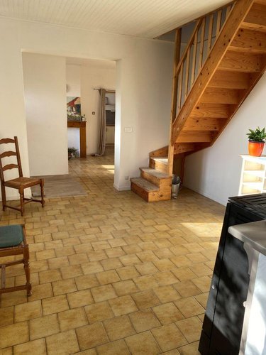 Location maison Bailleul 59270 Nord 132 m2 4 pièces 830 euros