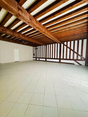 Fonds et murs commerciaux a vendre Forges-les-Eaux 76440 Seine-Maritime 80 m2  190000 euros