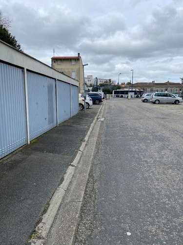 Garage et parking a vendre Bordeaux 33000 Gironde 16 m2  21800 euros
