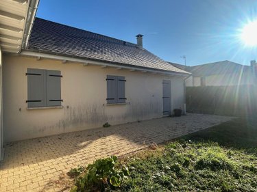 Maison a vendre Ally 15700 Cantal 90 m2  127200 euros