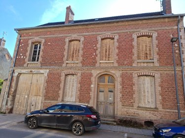 Immeuble a vendre Crécy-sur-Serre 02270 Aisne 197 m2  151580 euros