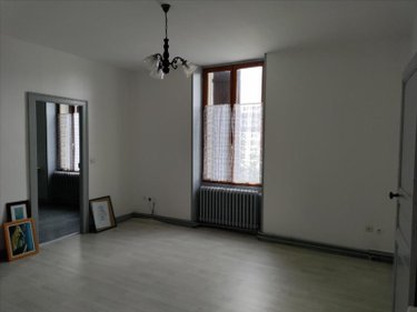 Maison a vendre Luché-Pringé 72800 Sarthe 216 m2 8 pièces 159000 euros