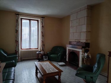 Maison a vendre Luché-Pringé 72800 Sarthe 216 m2 8 pièces 159000 euros