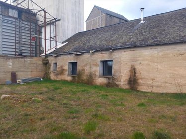 Maison a vendre Clermont-Créans 72200 Sarthe 140 m2 2 pièces 159000 euros