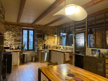 Maison a vendre Collandres 15400 Cantal 175 m2  263500 euros