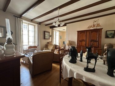 Immeuble a vendre Douarnenez 29100 Finistère 241 m2  212360 euros