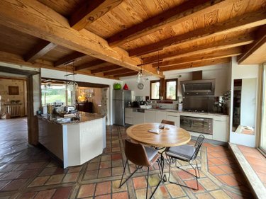 propriete a vendre Noaillan 33730 Gironde 280 m2 7 pièces 698625 euros