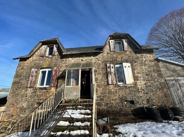 Maison a vendre Moussages 15380 Cantal 5 pièces 42400 euros
