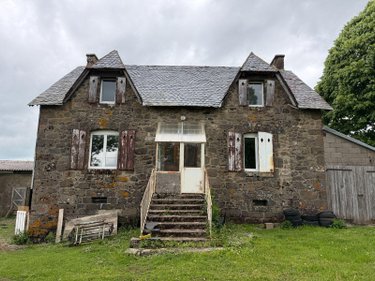 Maison a vendre Moussages 15380 Cantal 5 pièces 42400 euros