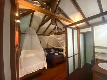 propriete a vendre Deshaies 97126 Guadeloupe 312 m2 9 pièces 1295000 euros