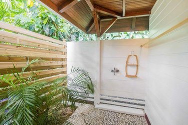 propriete a vendre Deshaies 97126 Guadeloupe 312 m2 9 pièces 1195000 euros