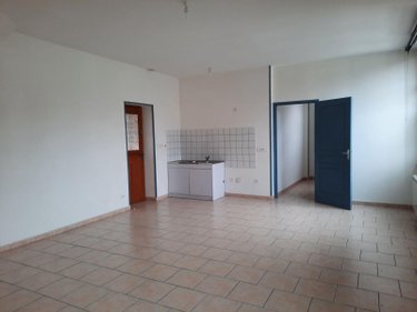 Location appartement Vailly-sur-Aisne 02370 Aisne 65 m2  520 euros