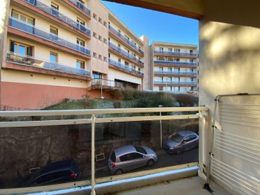 Appartement a vendre Aurillac 15000 Cantal 18 m2 1 pièce 36000 euros