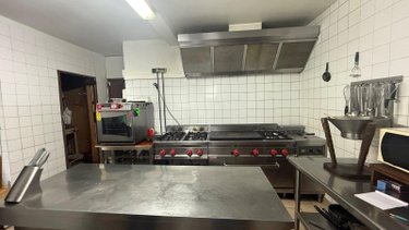 Fonds et murs commerciaux a vendre Sercus 59173 Nord 132 m2  336000 euros