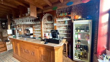 Fonds et murs commerciaux a vendre Sercus 59173 Nord 132 m2  336000 euros