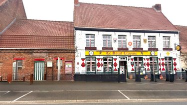 Fonds et murs commerciaux a vendre Sercus 59173 Nord 132 m2  336000 euros