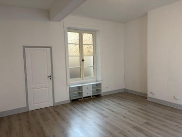 Location divers Châteaudun 28200 Eure-et-Loir 22 m2  400 euros