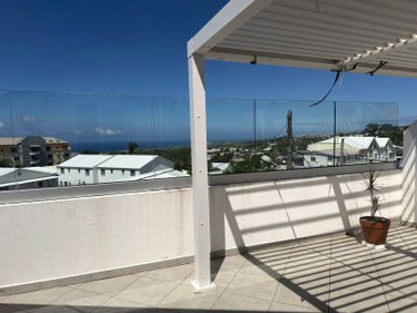 Appartement a vendre Sainte-Clotilde 97490 Réunion 79 m2 4 pièces 275000 euros