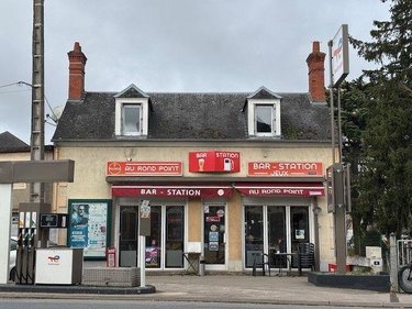 Fonds et murs commerciaux a vendre Orval 18200 Cher 65 m2  74200 euros