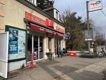 Fonds et murs commerciaux a vendre Orval 18200 Cher 65 m2  74200 euros