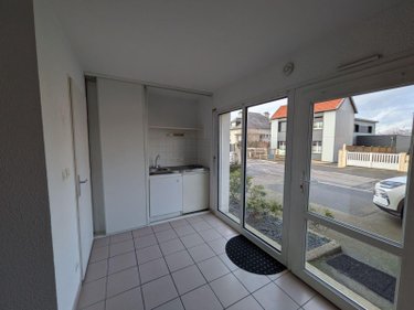 Location appartement Bruz 35170 Ille-et-Vilaine 25 m2 1 pièce 400 euros