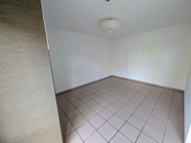 Location appartement Bruz 35170 Ille-et-Vilaine 25 m2 1 pièce 400 euros