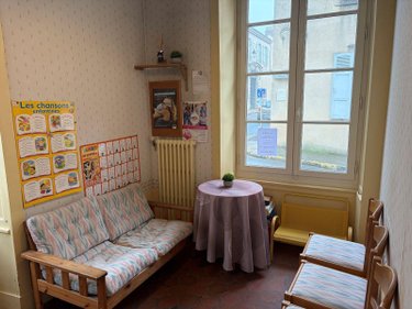 Location divers Châteaudun 28200 Eure-et-Loir 18 m2  360 euros