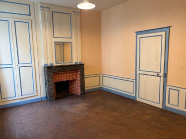 Location divers Châteaudun 28200 Eure-et-Loir 18 m2  360 euros