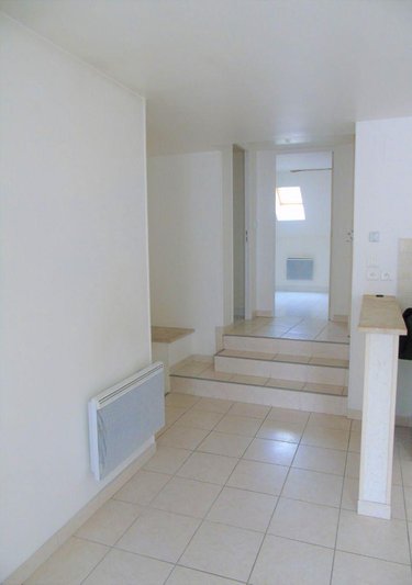 Location appartement Avallon 89200 Yonne 40 m2 2 pièces 415 euros