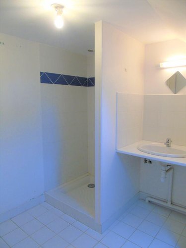 Location appartement Avallon 89200 Yonne 40 m2 2 pièces 415 euros