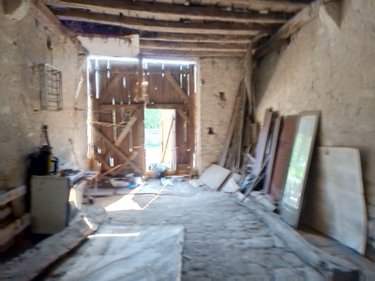 Garage et parking a vendre Châteauneuf-sur-Cher 18190 Cher 34 m2  17960 euros