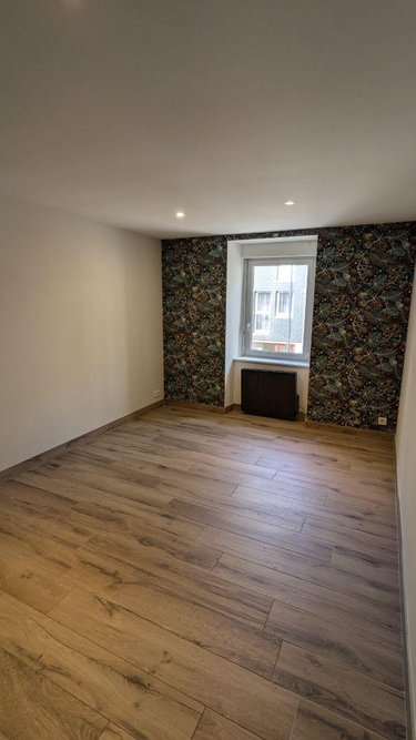 Immeuble a vendre Landivisiau 29400 Finistère 153 m2  197800 euros