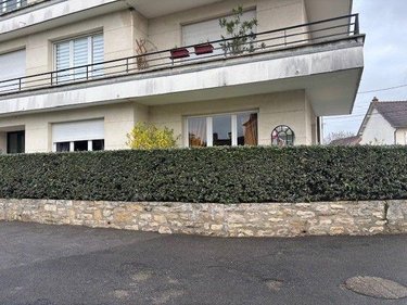 Viager appartement Saint-Amand-Montrond 18200 Cher 84 m2 3 pièces 35000 euros